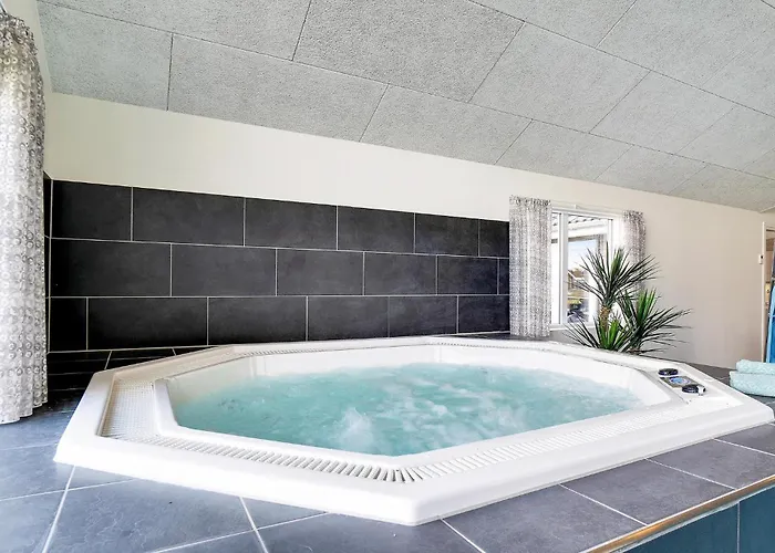 Holiday home 13 Bedroom Awesome In Norre Nebel