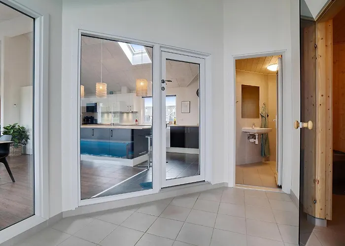 13 Bedroom Awesome In Holiday home