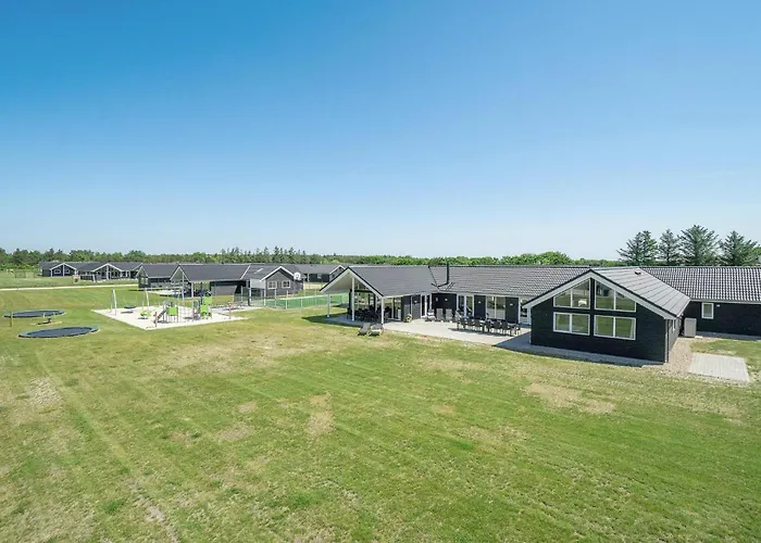 13 Bedroom Awesome In