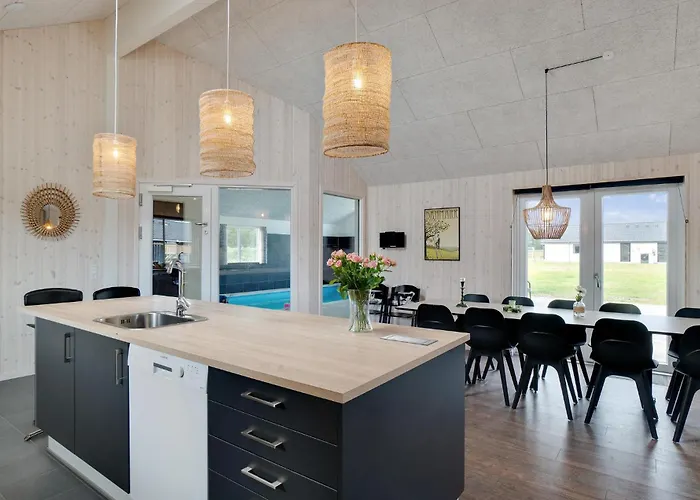 13 Bedroom Awesome In Feriehus *